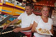 Poffertjes gibt es auch auf der Herbstdult Regensburg (©Foto: Martin Schmitz)